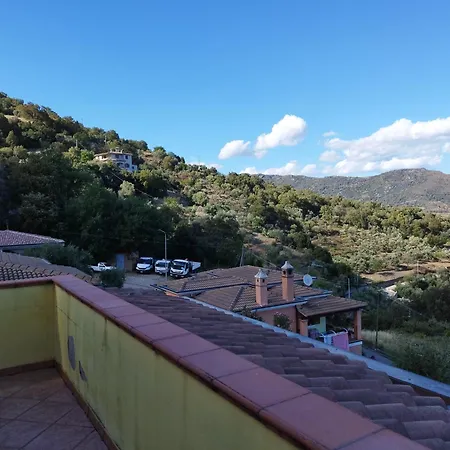 La Collina Apartment *